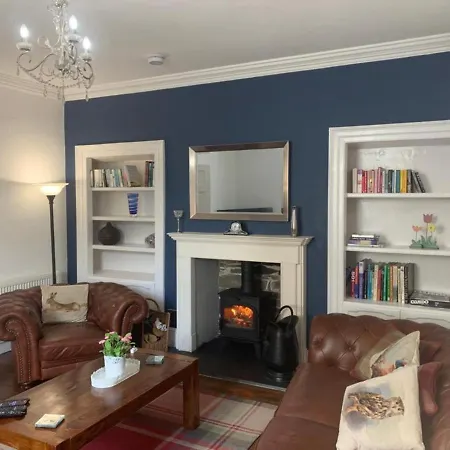 Casa de Férias 4-Bed Georgian Townhouse In Alston Cumbria Alston